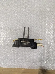 Omron PYF08A Relay Socket Base Screw Terminal