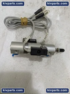 SMC NCDGBN20-0100-B54SAPC-XC6 Air Cylinder – actual item, photo 4 of 5