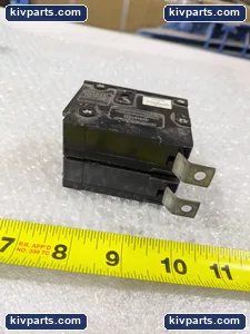 Cutler-Hammer BAB2020 Bolt-On Circuit Breaker – actual item, photo 4 of 5