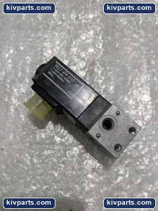 Bosch 0820005152 Way Pneumatic Solenoid Valve – actual item, photo 3 of 6