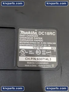 DC18RC Makita Battery Charger – actual item, photo 2 of 6