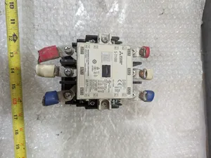 Mitsubishi S-T100 Contactor