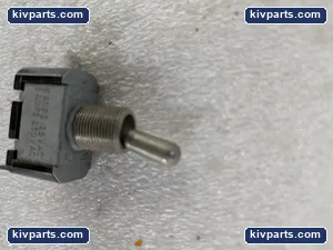 Toggle Switch 6 Amp 125VAC 3 Amp 250VAC Panel Mount Threaded Bushing Lever Metal – actual item, photo 3 of 5