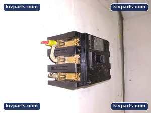 Fuji Electric SA33 Molded Case Circuit Breaker – actual item, photo 3 of 7