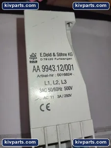 AA943.12/0013AC Dold&sohne Under Voltage Relay – actual item, photo 3 of 6