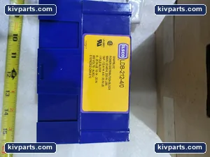 Ilsco LDB-212-4/0 Power Distribution Block – actual item, photo 2 of 4