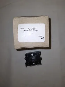 Cutler-Hammer Transformer Light