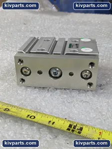 CKD STSM-3225 Slide Pneumatic Air Cylinder – actual item, photo 4 of 5