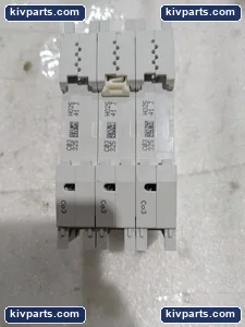 Siemens 5SJ4303-7HG41 Miniature Circuit Breaker – actual item, photo 4 of 8