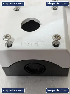 Eaton 216535 Pushbutton – actual item, photo 3 of 5