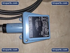 United Electric H117-376 Pressure Switch – actual item, photo 2 of 4