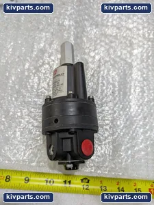 Fairchild Reversing Relay 250 PSI Supply – actual item, photo 4 of 5