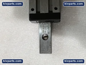Thomson CD15AABP AccuGlide Linear Bearing Block – actual item, photo 2 of 5