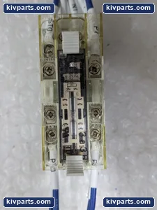 SFS6-SW-D24 Safety Relay Module – actual item, photo 4 of 6