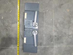 ITE V7B3222 Circuit Breaker