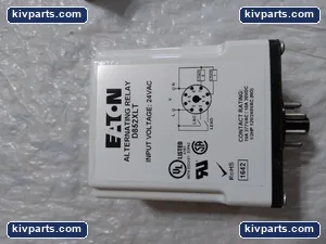 Eaton D852XLT Alternating Relay – actual item, photo 3 of 5