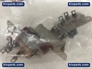 3-TERMINAL Lug – actual item, photo 3 of 6