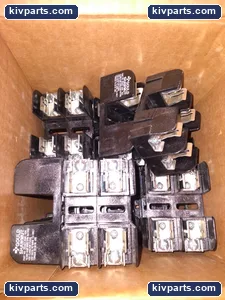 Gould 20327 Fuse Block – actual item, photo 2 of 4