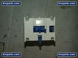 Telemecanique LADT0 Pneumatic Time Delay Block – actual item, photo 3 of 3