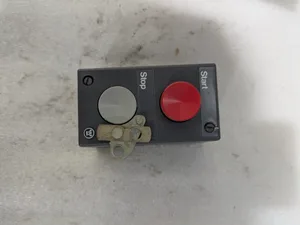 Westinghouse SD2ELS Pushbutton