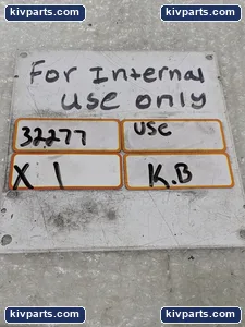 Marathon 6SM30A Midget Fuse Holder – actual item, photo 4 of 4