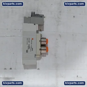 SMC SY5120-4LOZ-N7T 5 Port Single Solenoid Valve – actual item, photo 2 of 3