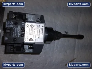 Schneider Electric XD2 E121212121 – actual item, photo 5 of 8