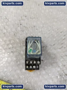 Omron MY4NJ Plug – actual item, photo 2 of 3