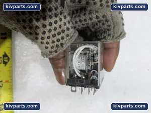 Omron LY4 Relay – actual item, photo 4 of 5