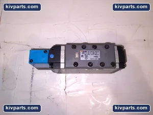 SMC VSS8-6-FG-S-3EZ-V1 Pneumatic Solenoid Valve – actual item, photo 2 of 4