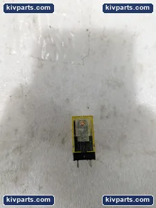IDEC RJ1V-CH-A120 Power Relay – actual item, photo 4 of 6