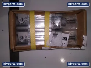 SMC CP96SDB32-25C Pneumatic Component – actual item, photo 2 of 3