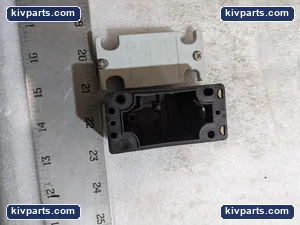 Eaton AT4 I‑ Limit Switch Enclosure – actual item, photo 5 of 6