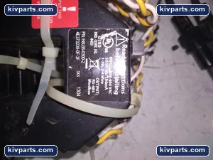 Bussmann H8036-0300-2 SLO-BLO – actual item, photo 4 of 9