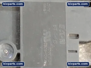 Eaton 4-FB UT Fuse Terminal Block – actual item, photo 7 of 8