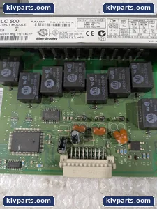 Allen-Bradley 1746-OX8 500 Isolated Relay Output Module – actual item, photo 6 of 11