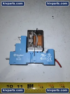 Finder 62.33.8.230.0040 Type 92.03 Relay Base – actual item, photo 4 of 5