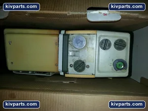 Edwards A65201903 RV3 Rotary Vane Vacuum Pump – actual item, photo 6 of 7