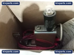 Joslyn Clark KTM-33 Pilot Light – actual item, photo 3 of 4