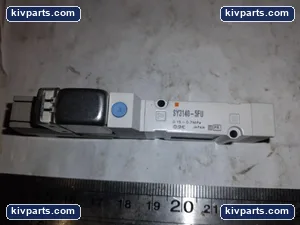SMC SY3140-5FU 0.15 0.7 MP Valve – actual item, photo 2 of 6