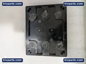 Underwriters 11220 Safety Device Fuse Block – actual item, photo 3 of 8