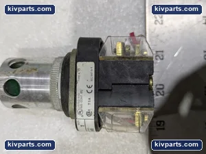 Allen-Bradley QA10 Pushbutton – actual item, photo 2 of 6