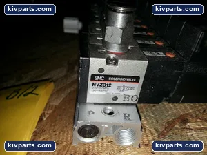SMC NVZ312 Solenoid Valves Manifold Block – actual item, photo 2 of 2