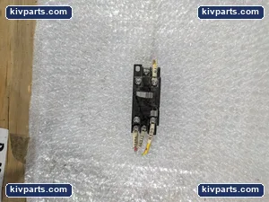 Omron PYF08A Relay Socket Base Screw Terminal – actual item, photo 2 of 4