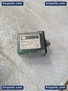 API INPUT0-10 Electronic Component – actual item, photo 4 of 7