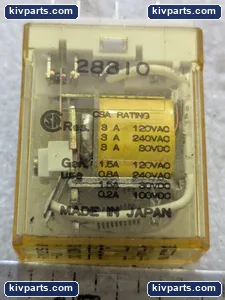 IDEC RY2S-U Relay – actual item, photo 5 of 6