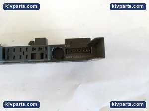 Siemens 6ES7193-4CA50-0AA0 ET Terminal Module Base – actual item, photo 2 of 3