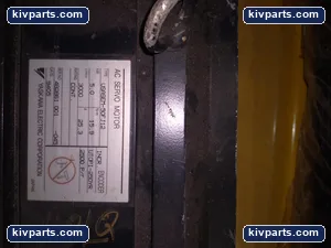 Yaskawa USASEM-50FJ12 Electric AC Servo Motor – actual item, photo 4 of 5