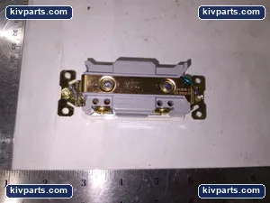 Eaton 7631LA-BOX Lighted Switch – actual item, photo 2 of 4