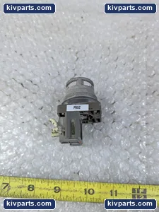 PB52 56X04 Oiltight Push Button Switch – actual item, photo 4 of 5